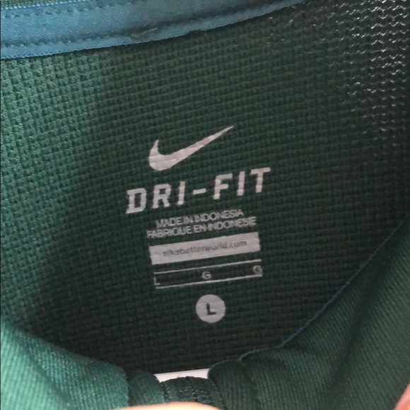 Nike Jacket - Picture 2 of 3